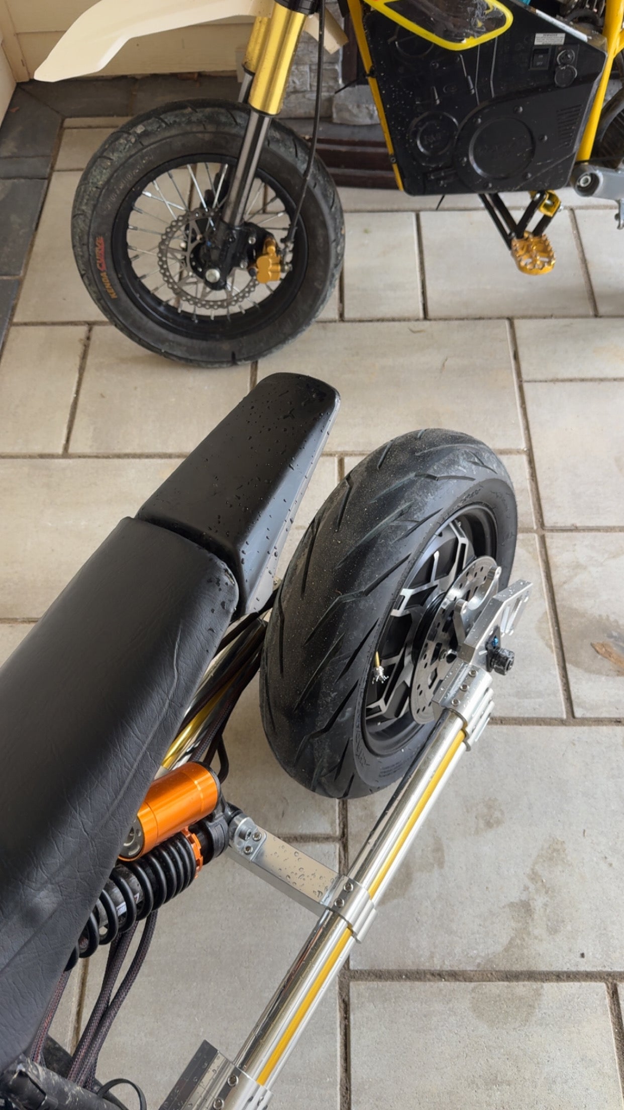 Custom Triple Tube Swingarm for Razor/Tuttio